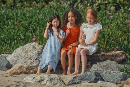 مجموعة الأطفال لموسم صيف 2026: كولت غايا أناقة نحتية بروح الطفولة