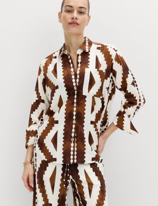 دليل إطلالات عيد الأضحى أزياء تجمع بين الأناقة والعملية من النهار إلى المساء