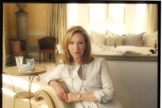 Christie's - The Magnificent Jewels of Anne Eisenhower