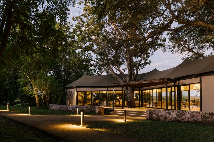 Zambezi Sands River Lodge