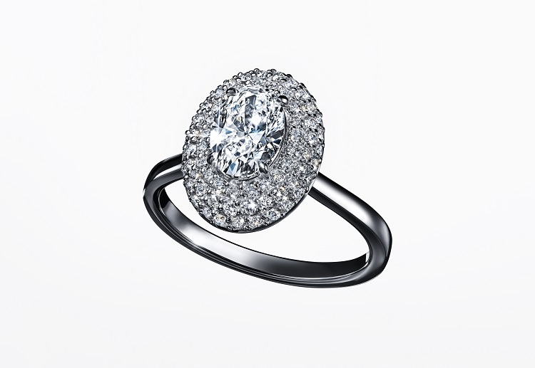 SWAROVSKI LAUNCHES CREATED DIAMONDS ETERNITY COLLECTION