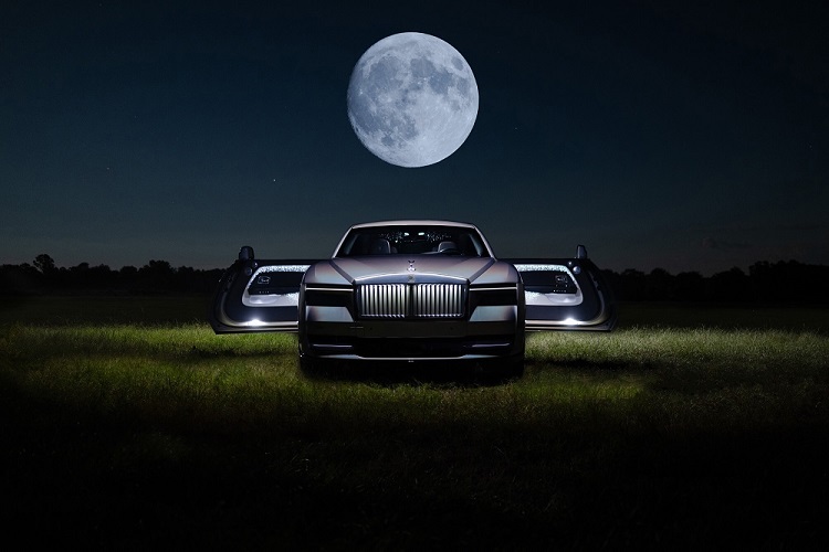 Rolls-Royce announces the one-of-one Spectre Lunaflair