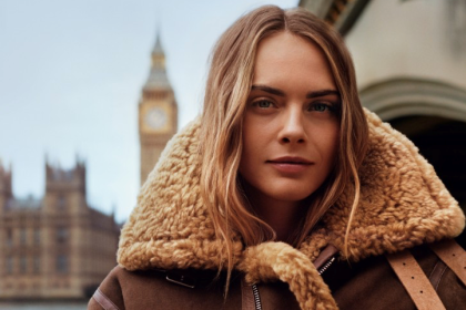 Burberry - Cara Delvingne