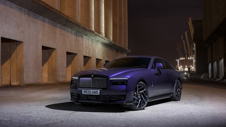 Rolls-Royce Black Badge Spectre