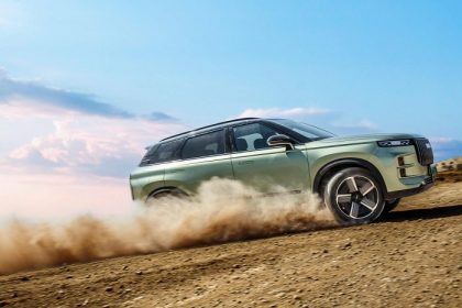 JAECOO J7 SHS UAE The 1200km Self-Charging Hybrid SUV 