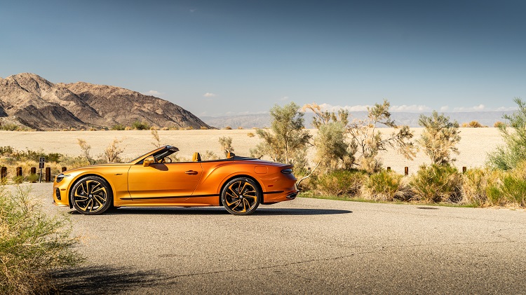 Bentley OMBRÉ BY MULLINER COLLECTION