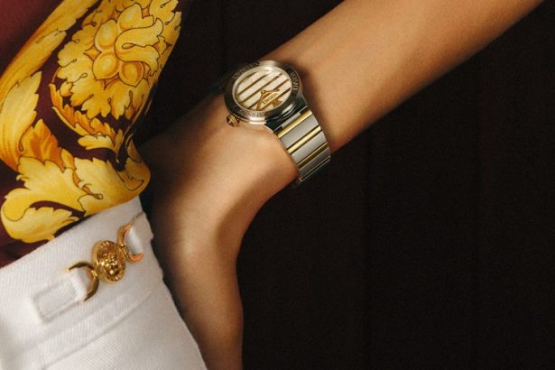 Versace Watches FW25 ADV Campaign