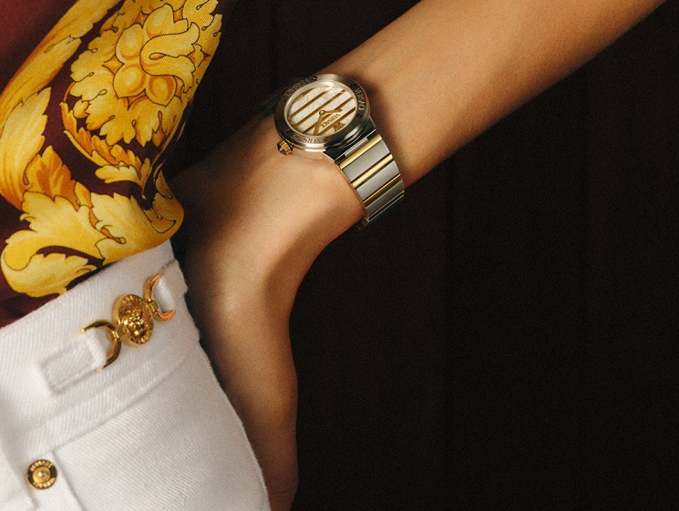 Versace Watches FW25 ADV Campaign