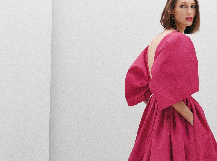 Cultivated Ease: Carolina Herrera Pre-Fall 2026