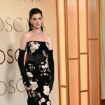 Anne Hathaway’s Timeless Elegance in Roger Vivier
