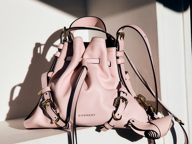 GIVENCHY PRESENTS THE VOYOU BUCKET